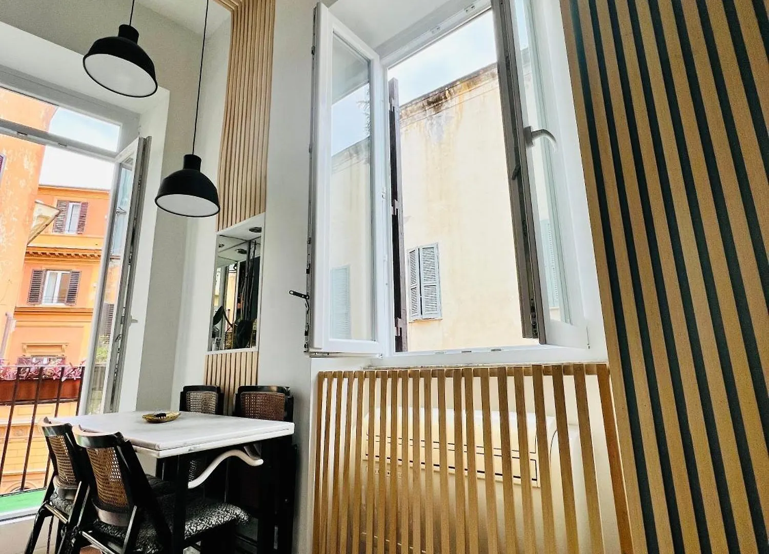 Quirinale Apartment In Rome Italy
