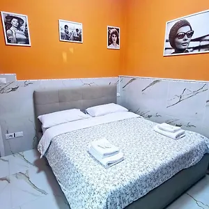 Penzion Oscar, Řím